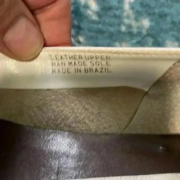 Etienne Aigner leather Stratford fringe loafers 8 - Picture 7 of 9